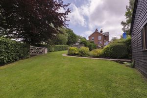 Photo 28- click for photo gallery